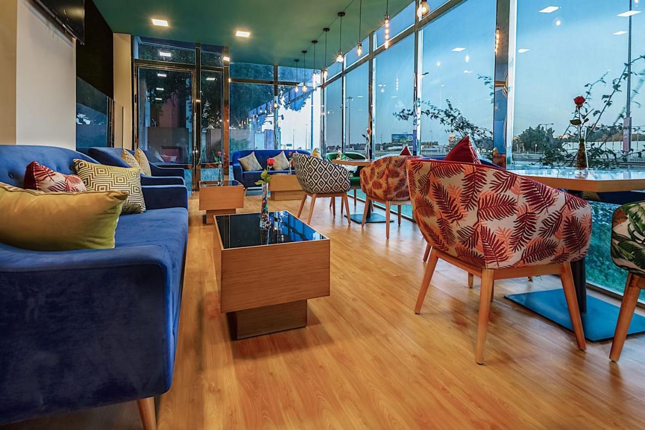 Phoenicia Tower Hotel And Spa Al-Manamah Bagian luar foto