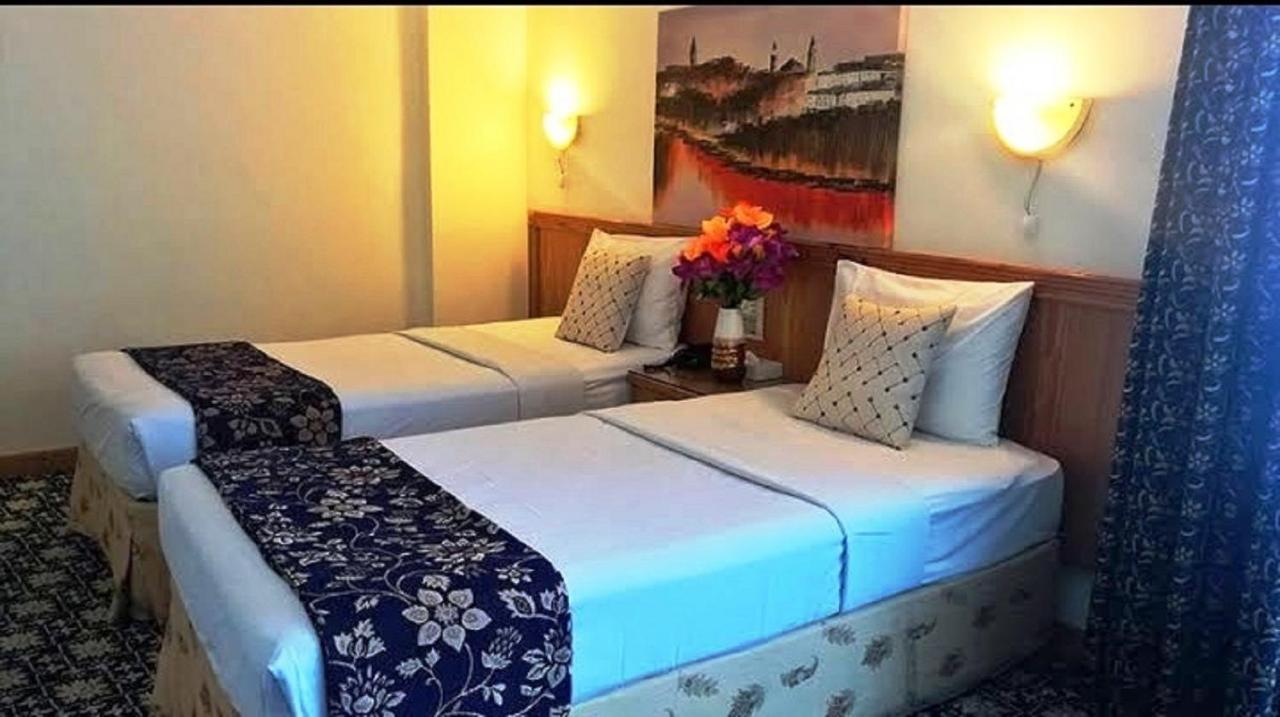 Phoenicia Tower Hotel And Spa Al-Manamah Bagian luar foto