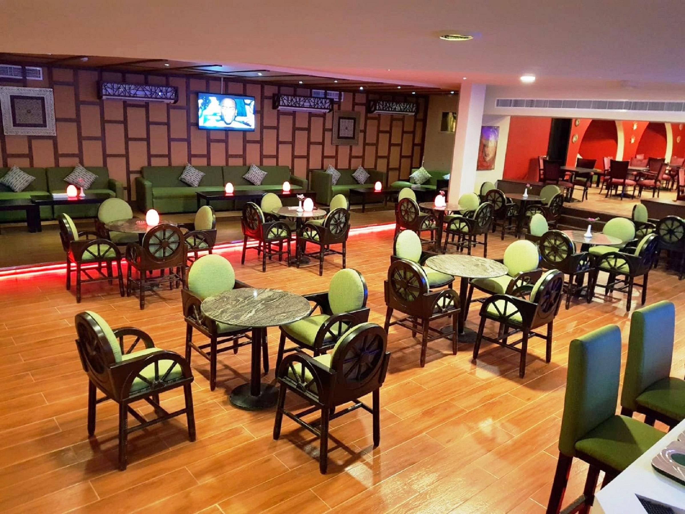 Phoenicia Tower Hotel And Spa Al-Manamah Bagian luar foto